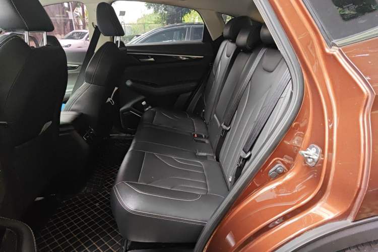 Used CHANGAN CS85 COUPE 2019 1.5T DCT Luxury Version China VI Standard Left Rear Seat