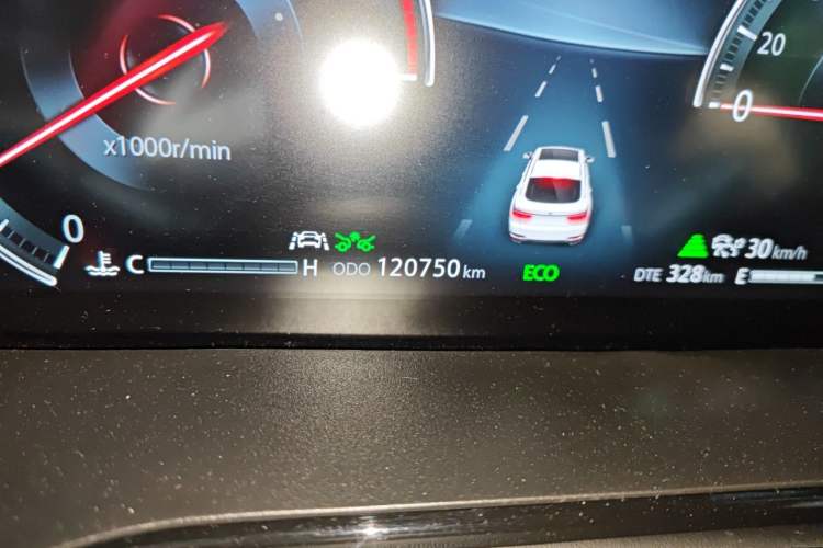Used CHANGAN CS85 COUPE 2019 1.5T DCT Luxury Version China VI Standard Odometer Close Up