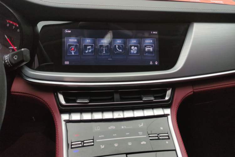 Used CHANGAN CS85 COUPE 2019 1.5T DCT Version China VI Standard Audio And AC Panel