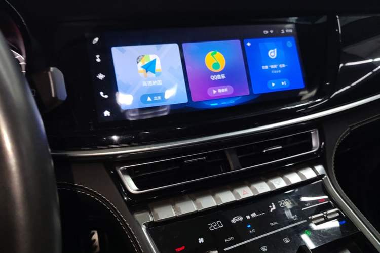 Used CHANGAN CS85 COUPE 2019 2.0T Automatic Luxury Edition China V Standard Audio And AC Panel