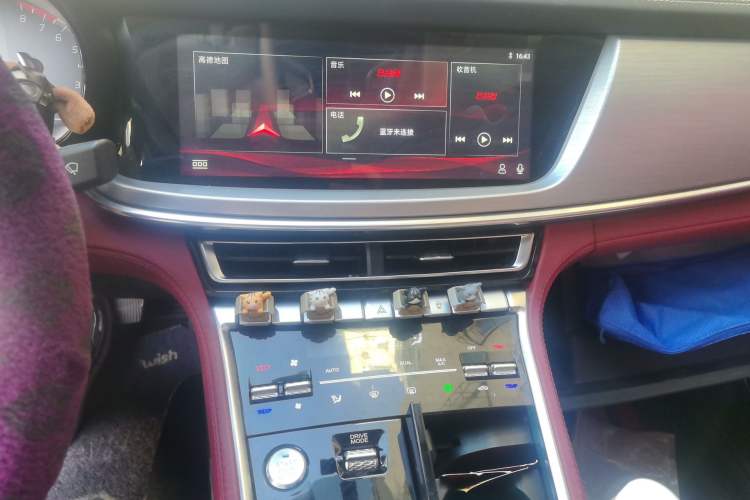 Used CHANGAN CS85 COUPE 2019 1.5T DCT Dynamic Version China VI Standard Audio And AC Panel