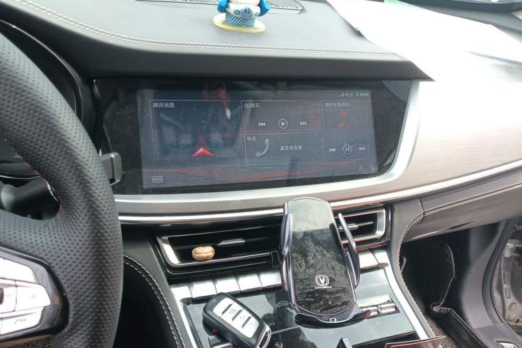Used CHANGAN CS85 COUPE 2019 2.0T Automatic Version China V Standard Audio And AC Panel
