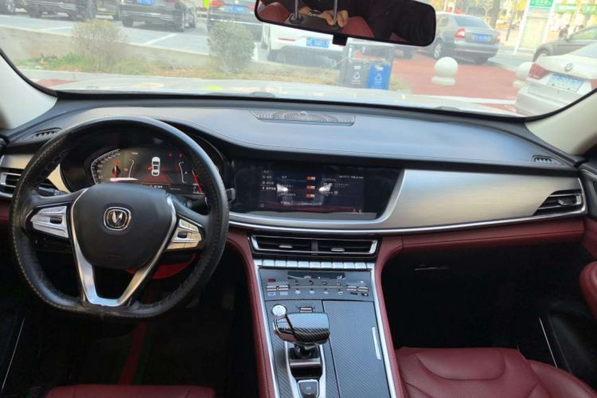 Used CHANGAN CS85 COUPE 2019 1.5T DCT Version China VI Standard Center Console
