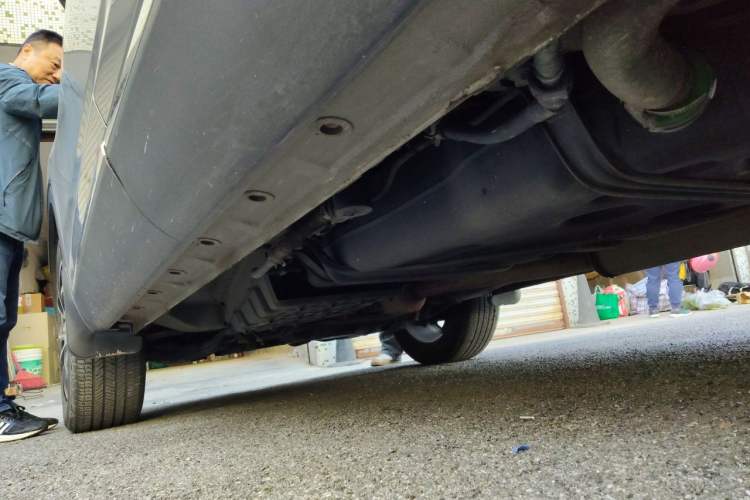 Used CHANGAN CS85 COUPE 2019 1.5T DCT Dynamic Version China VI Standard Chassis Rear Left