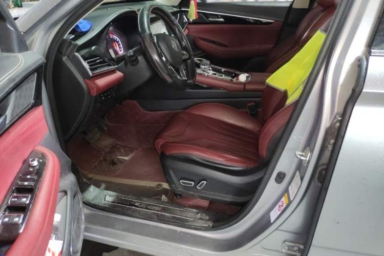 Used CHANGAN CS85 COUPE 2019 1.5T DCT Luxury Version China VI Standard Driver Seat