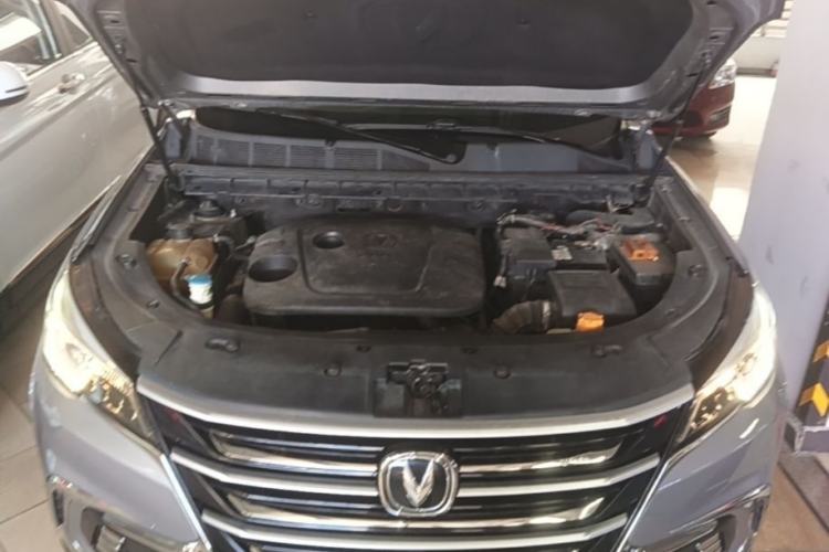 Used CHANGAN CS85 COUPE 2019 1.5T DCT Version China VI Standard Engine Bay