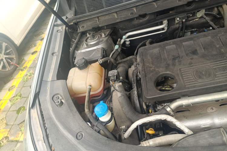 Used CHANGAN CS85 COUPE 2019 2.0T Automatic Version China V Standard Engine Bay Right