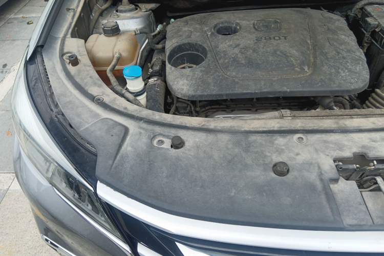 Used CHANGAN CS85 COUPE 2019 1.5T DCT Dynamic Version China VI Standard Engine Bay Right