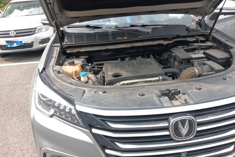 Used CHANGAN CS85 COUPE 2019 2.0T Automatic Version China V Standard Engine Bay Right