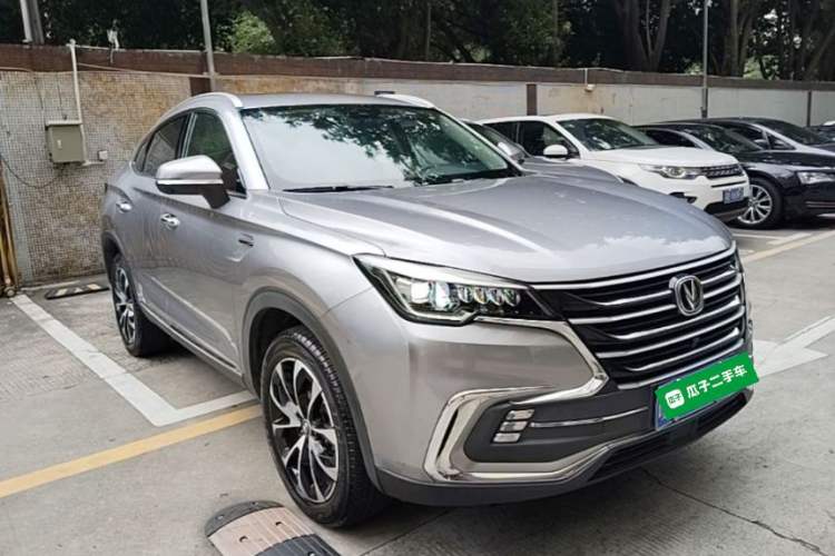 Used CHANGAN CS85 COUPE 2019 1.5T DCT Dynamic Version China VI Standard Front Right 45 Deg
