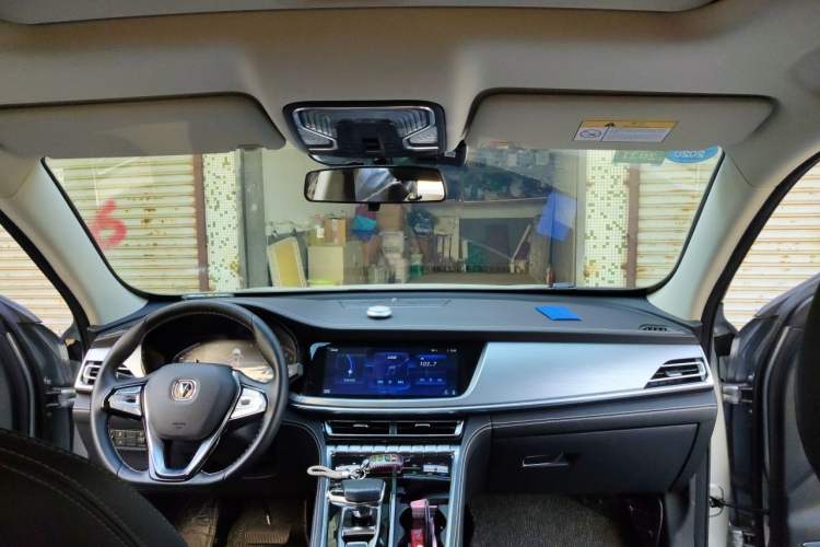 Used CHANGAN CS85 COUPE 2019 1.5T DCT Dynamic Version China VI Standard Headliner