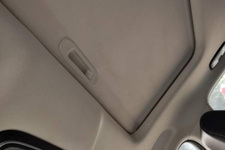 Used CHANGAN CS85 COUPE 2019 1.5T DCT Dynamic Version China VI Standard Headliner
