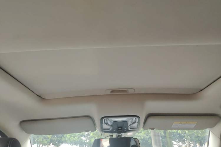 Used CHANGAN CS85 COUPE 2019 1.5T DCT Dynamic Version China VI Standard Headliner