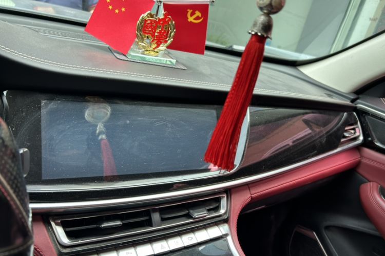 Used CHANGAN CS85 COUPE 2019 1.5T DCT Luxury Version China VI Standard Interior 2