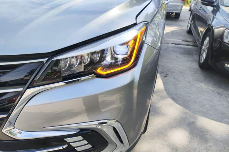 Used CHANGAN CS85 COUPE 2019 1.5T DCT Dynamic Version China VI Standard Left Front Headlight