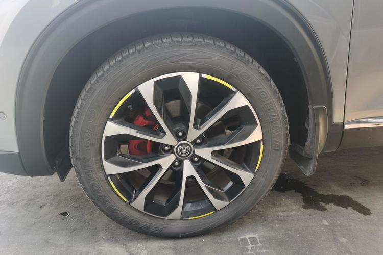 Used CHANGAN CS85 COUPE 2019 2.0T Automatic Smart Version China VI Standard Left Front Wheel Hub