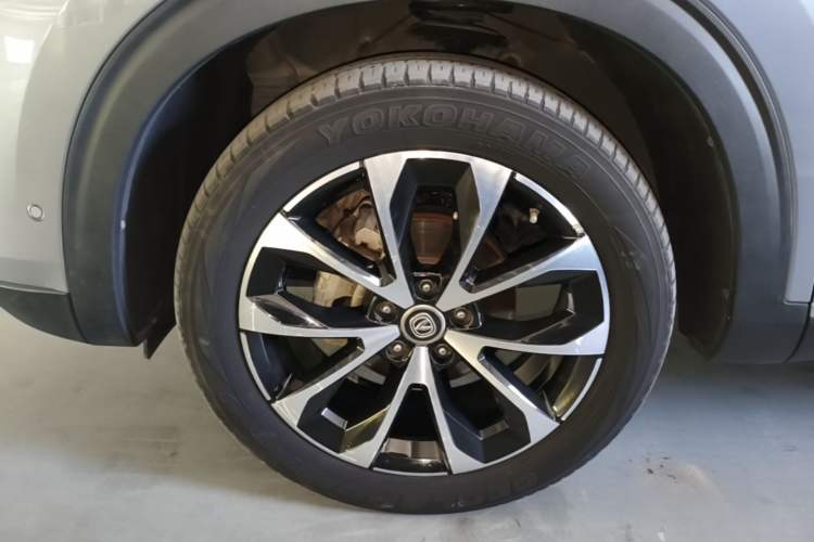 Used CHANGAN CS85 COUPE 2019 1.5T DCT Luxury Version China VI Standard Left Front Wheel Hub