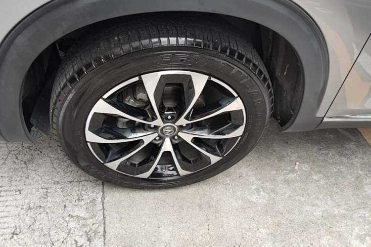 Used CHANGAN CS85 COUPE 2019 1.5T DCT Dynamic Version China VI Standard Left Front Wheel Hub