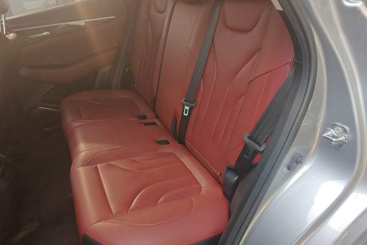 Used CHANGAN CS85 COUPE 2019 1.5T DCT Luxury Version China VI Standard Left Rear Seat
