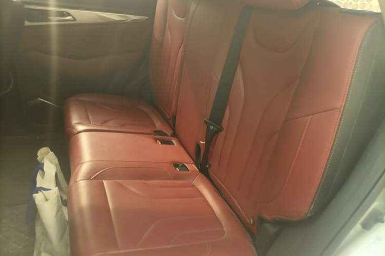 Used CHANGAN CS85 COUPE 2019 1.5T DCT Dynamic Version China VI Standard Left Rear Seat
