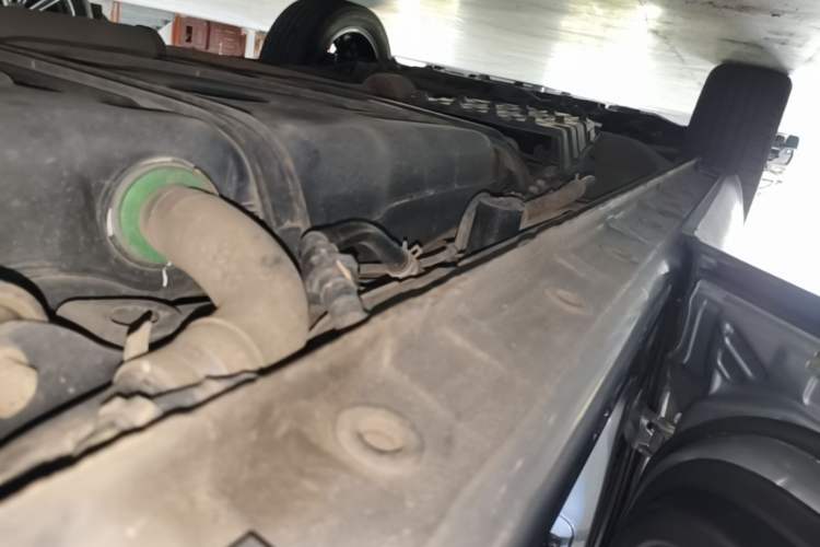 Used CHANGAN CS85 COUPE 2019 1.5T DCT Luxury Version China VI Standard Left Side Sill