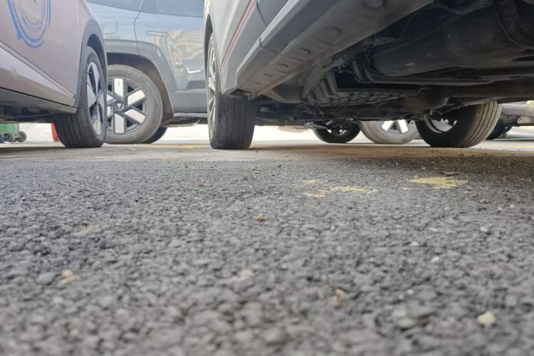 Used CHANGAN CS85 COUPE 2019 2.0T Automatic Smart Version China VI Standard Left Side Sill