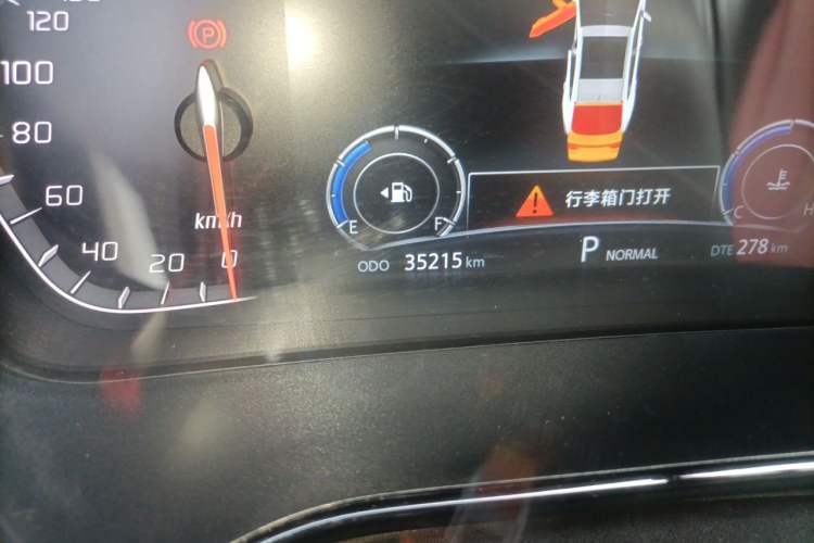 Used CHANGAN CS85 COUPE 2019 1.5T DCT Dynamic Version China VI Standard Odometer Close Up