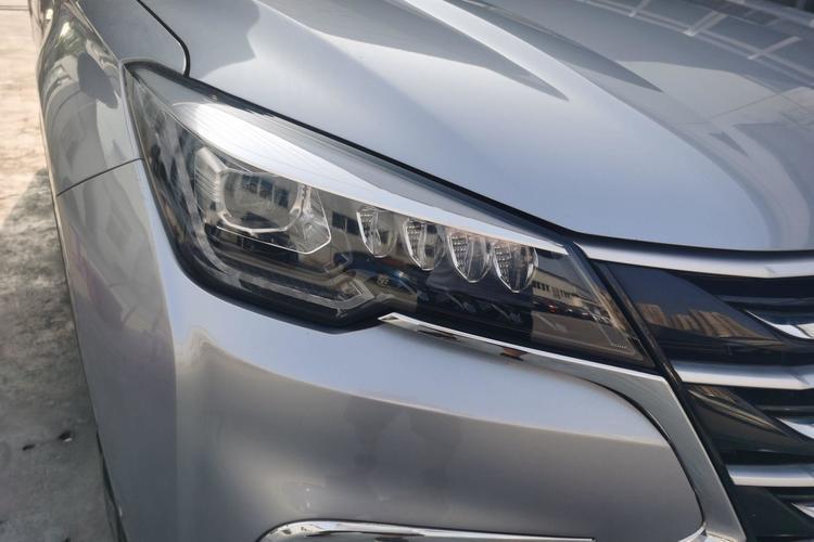 Used CHANGAN CS85 COUPE 2019 2.0T Automatic Smart Version China VI Standard Right Front Headlight