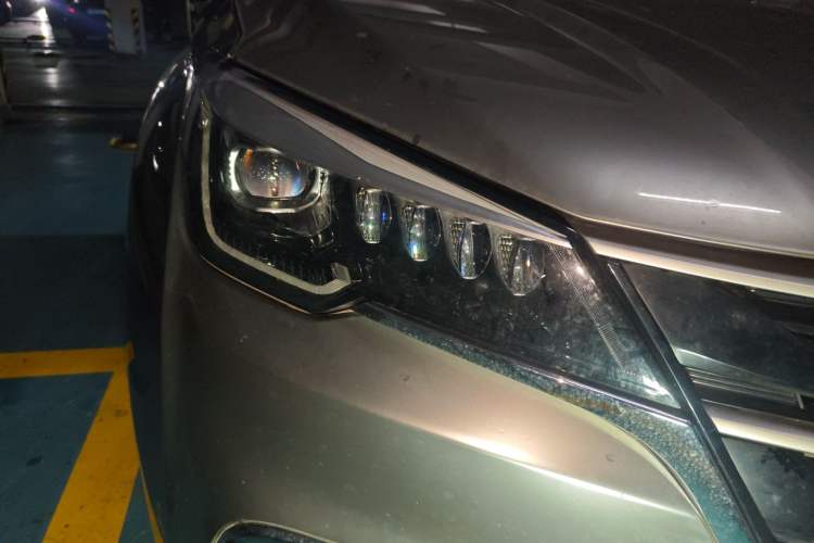 Used CHANGAN CS85 COUPE 2019 2.0T Automatic Version China V Standard Right Front Headlight