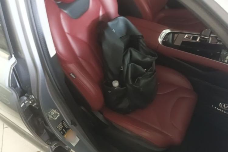 Used CHANGAN CS85 COUPE 2019 1.5T DCT Version China VI Standard Right Front Seat