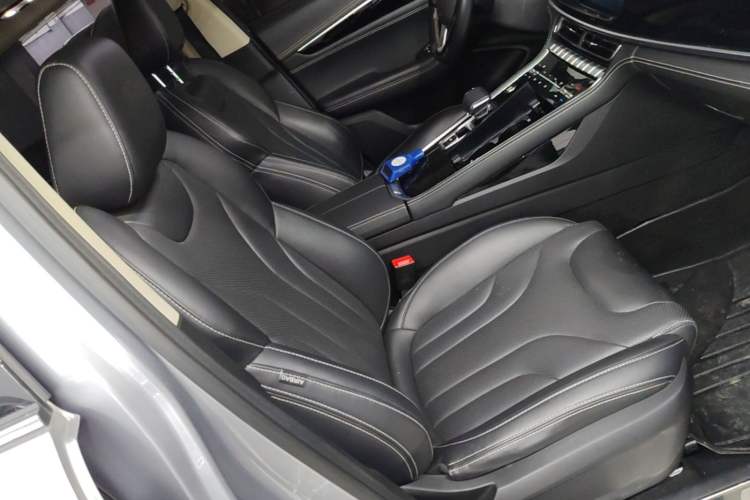 Used CHANGAN CS85 COUPE 2019 2.0T Automatic Luxury Edition China V Standard Right Front Seat