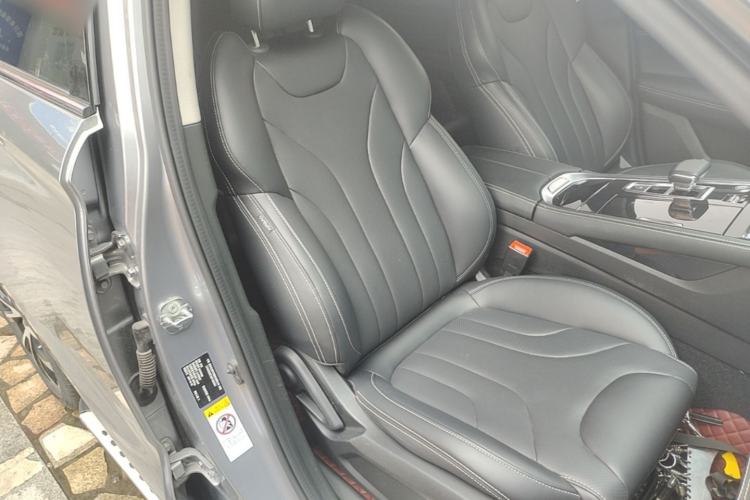 Used CHANGAN CS85 COUPE 2019 1.5T DCT Dynamic Version China VI Standard Right Front Seat