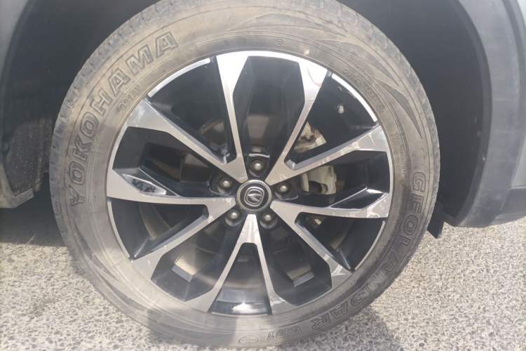 Used CHANGAN CS85 COUPE 2019 1.5T DCT Dynamic Version China VI Standard Right Front Wheel Hub