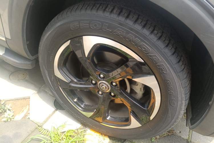 Used CHANGAN CS85 COUPE 2019 2.0T Automatic Version China V Standard Right Front Wheel Hub