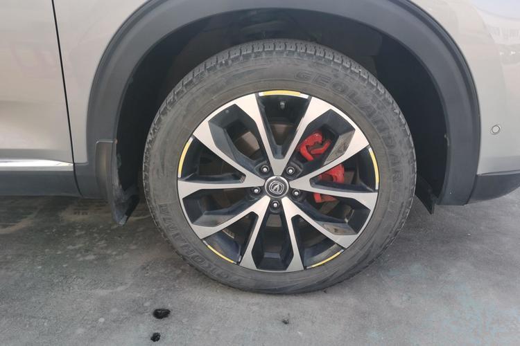 Used CHANGAN CS85 COUPE 2019 2.0T Automatic Smart Version China VI Standard Right Front Wheel Hub