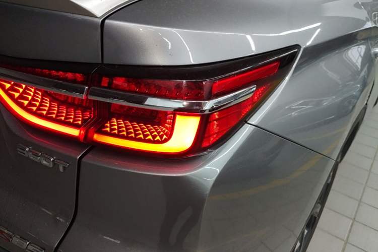 Used CHANGAN CS85 COUPE 2019 2.0T Automatic Luxury Edition China V Standard Right Rear Taillight