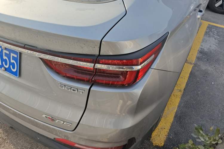 Used CHANGAN CS85 COUPE 2019 2.0T Automatic Smart Version China VI Standard Right Rear Taillight