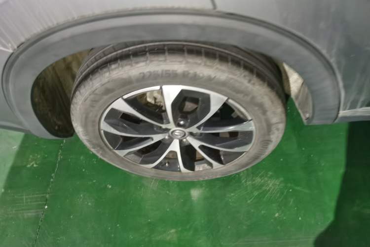 Used CHANGAN CS85 COUPE 2019 1.5T DCT Luxury Version China VI Standard Right Rear Wheel Hub