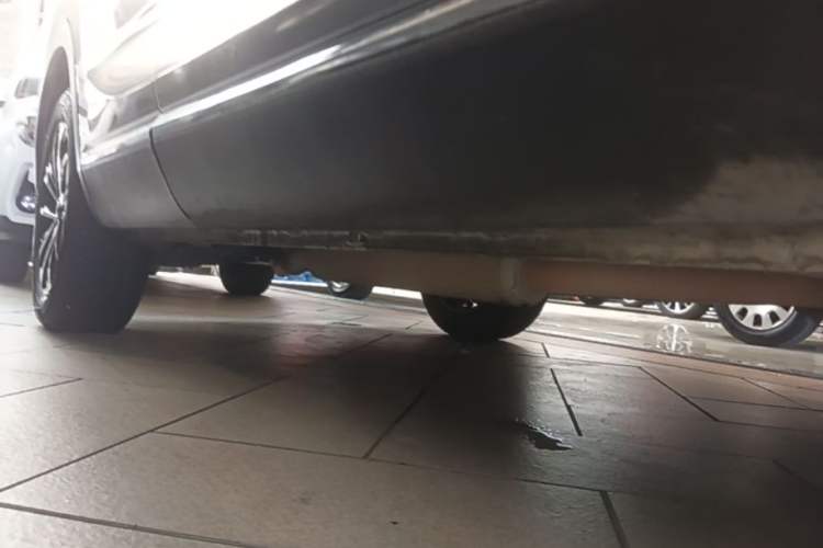Used CHANGAN CS85 COUPE 2019 1.5T DCT Version China VI Standard Right Side Sill