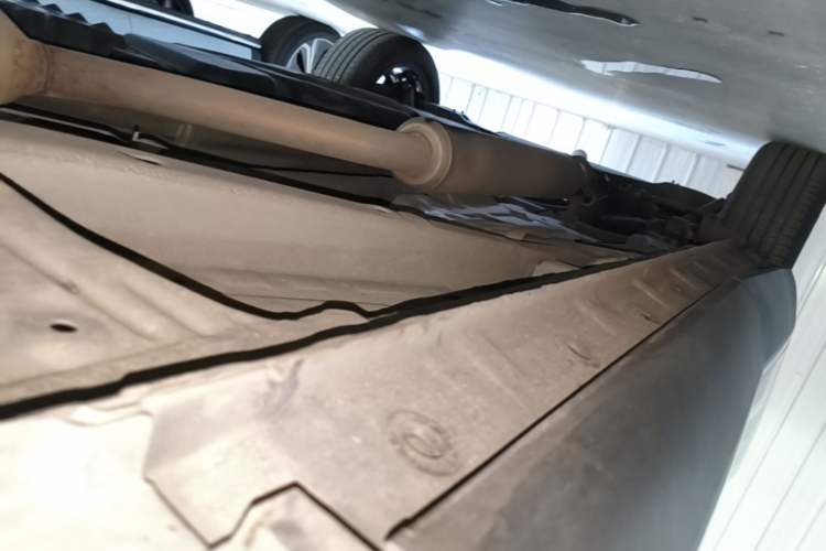 Used CHANGAN CS85 COUPE 2019 1.5T DCT Luxury Version China VI Standard Right Side Sill