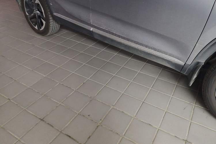 Used CHANGAN CS85 COUPE 2019 2.0T Automatic Luxury Edition China V Standard Right Side Sill