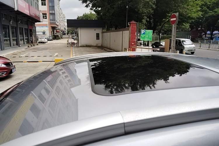 Used CHANGAN CS85 COUPE 2019 1.5T DCT Dynamic Version China VI Standard Roof