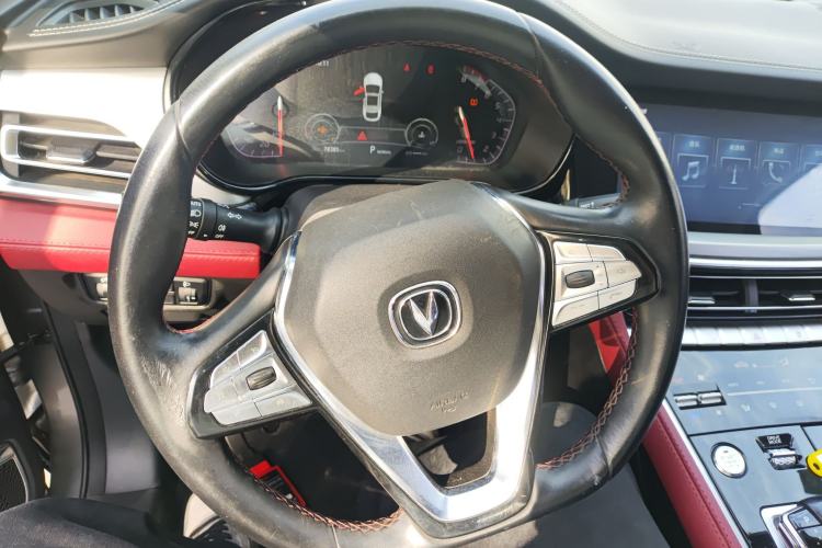 Used CHANGAN CS85 COUPE 2019 1.5T DCT Dynamic Version China VI Standard Steering Wheel