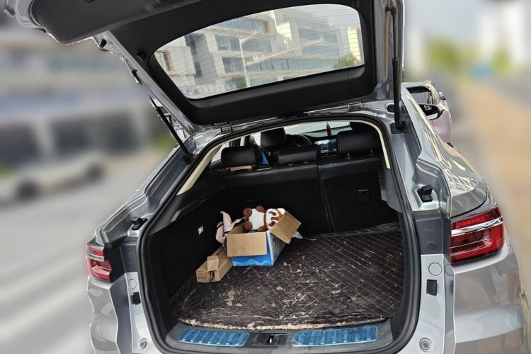 Used CHANGAN CS85 COUPE 2019 2.0T Automatic Version China V Standard Trunk