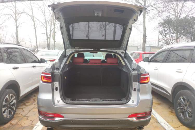 Used CHANGAN CS85 COUPE 2019 1.5T DCT Version China VI Standard Trunk