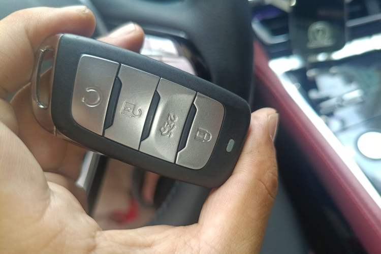 Used CHANGAN CS85 COUPE 2019 2.0T Automatic Version China V Standard Vehicle Key