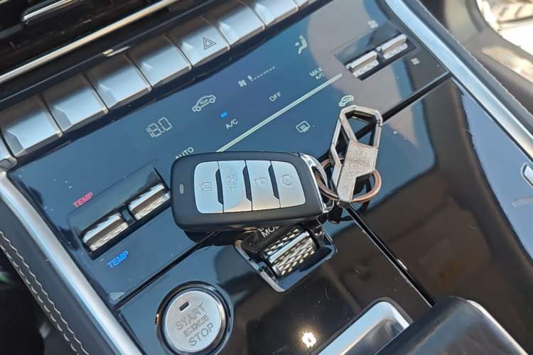Used CHANGAN CS85 COUPE 2019 1.5T DCT Version China VI Standard Vehicle Key
