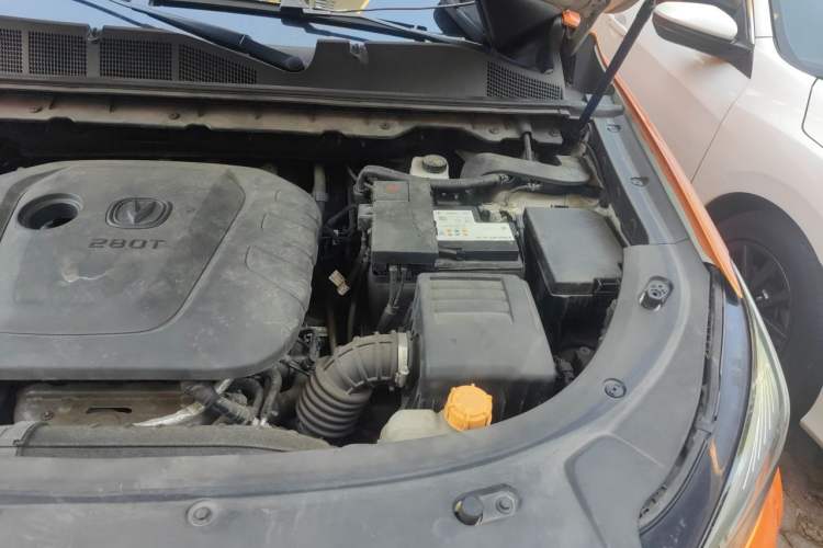 Used CHANGAN CS85 COUPE 2019 1.5T DCT Version China VI Standard Engine Bay Left