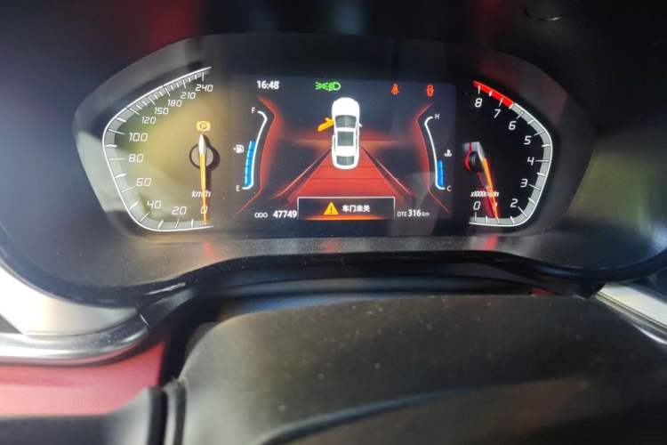Used CHANGAN CS85 COUPE 2019 1.5T DCT Version China VI Standard Odometer Close Up