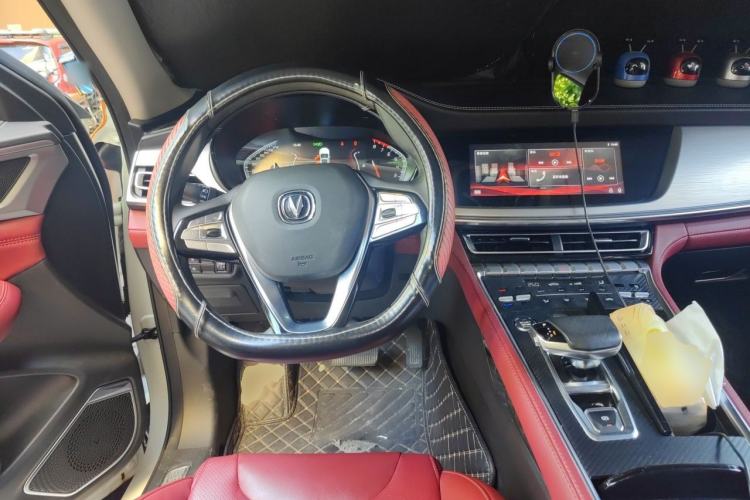 Used CHANGAN CS85 COUPE 2019 1.5T DCT Version China VI Standard Steering Wheel